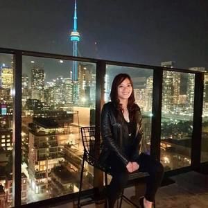 Meet your Posher, April anne